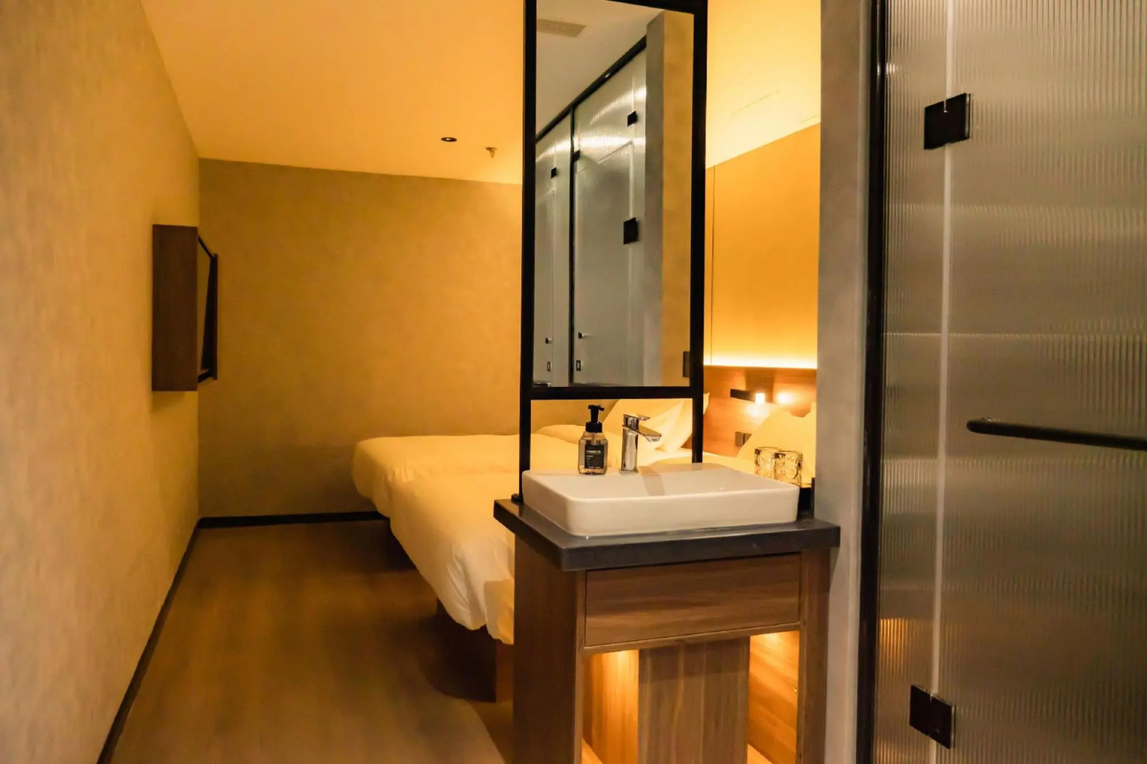 Homeinn Superior Yun Hotel (Dandong Yalu River Moon Island Anton Old Street)