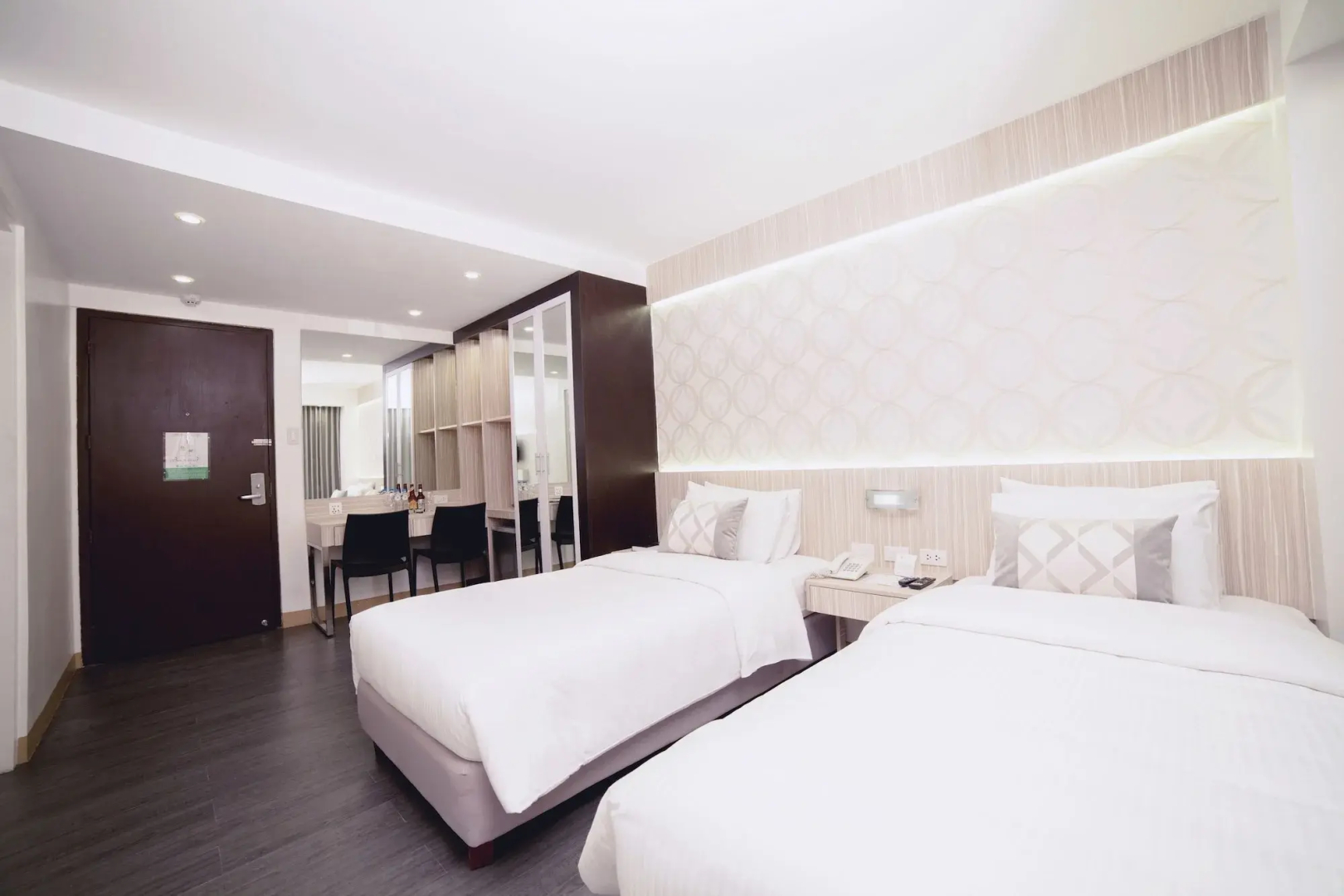 Photo - The Charter House