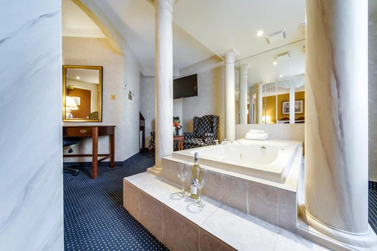 Foto - Monte Carlo Inn Airport Suites