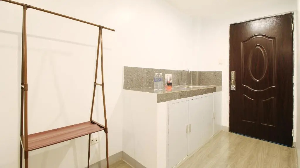 Foto - RedDoorz near Zobel Roxas St