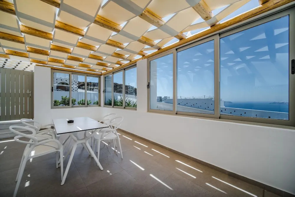 Photo - Symphony Suites Santorini