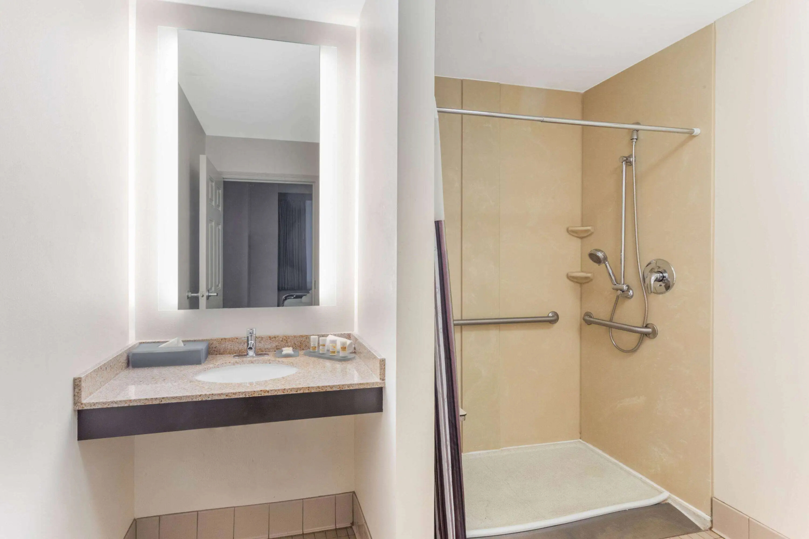 Foto - La Quinta Inn & Suites by Wyndham Chicago Downtown