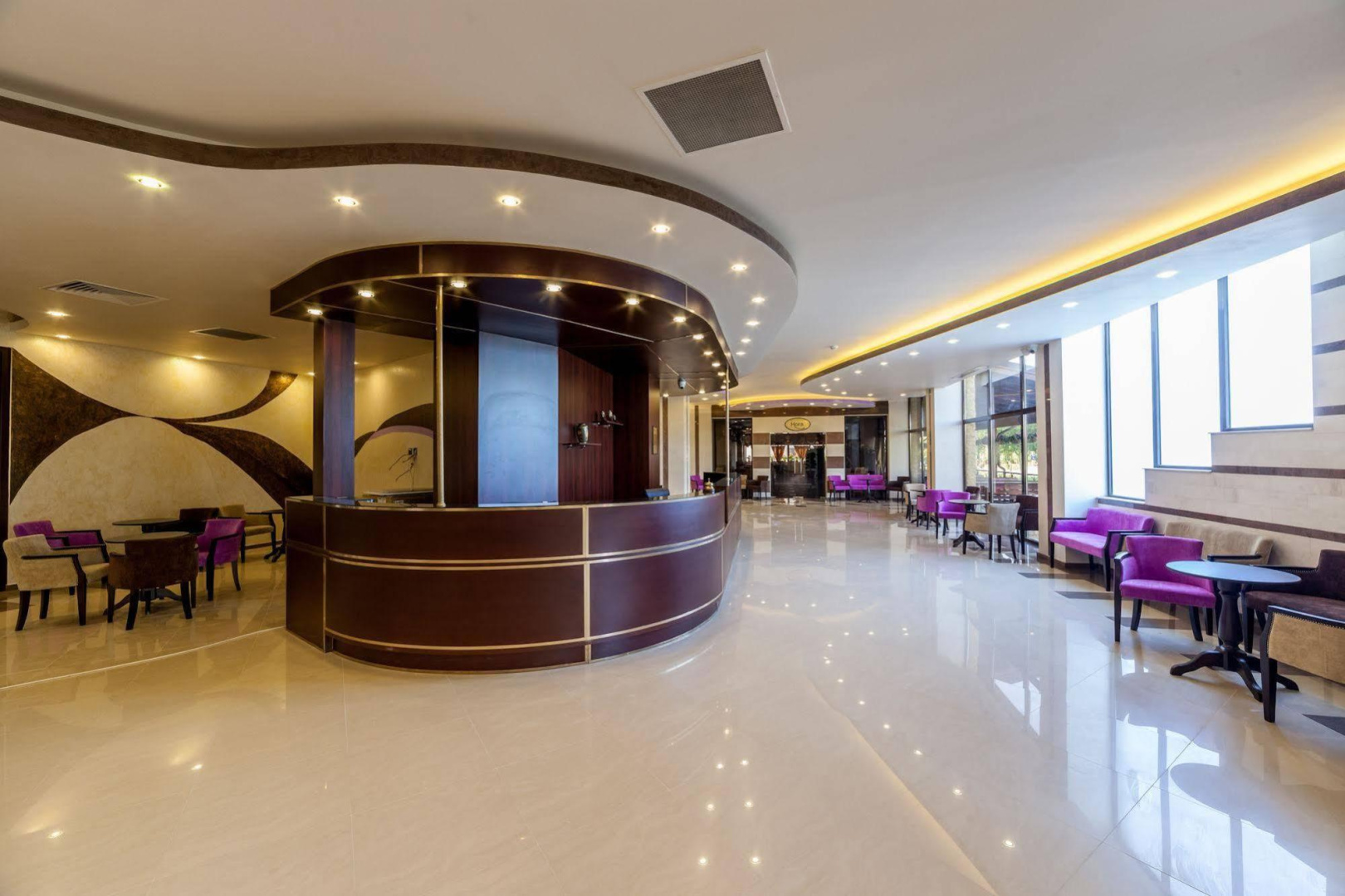 Foto - Hotel Sir Royal