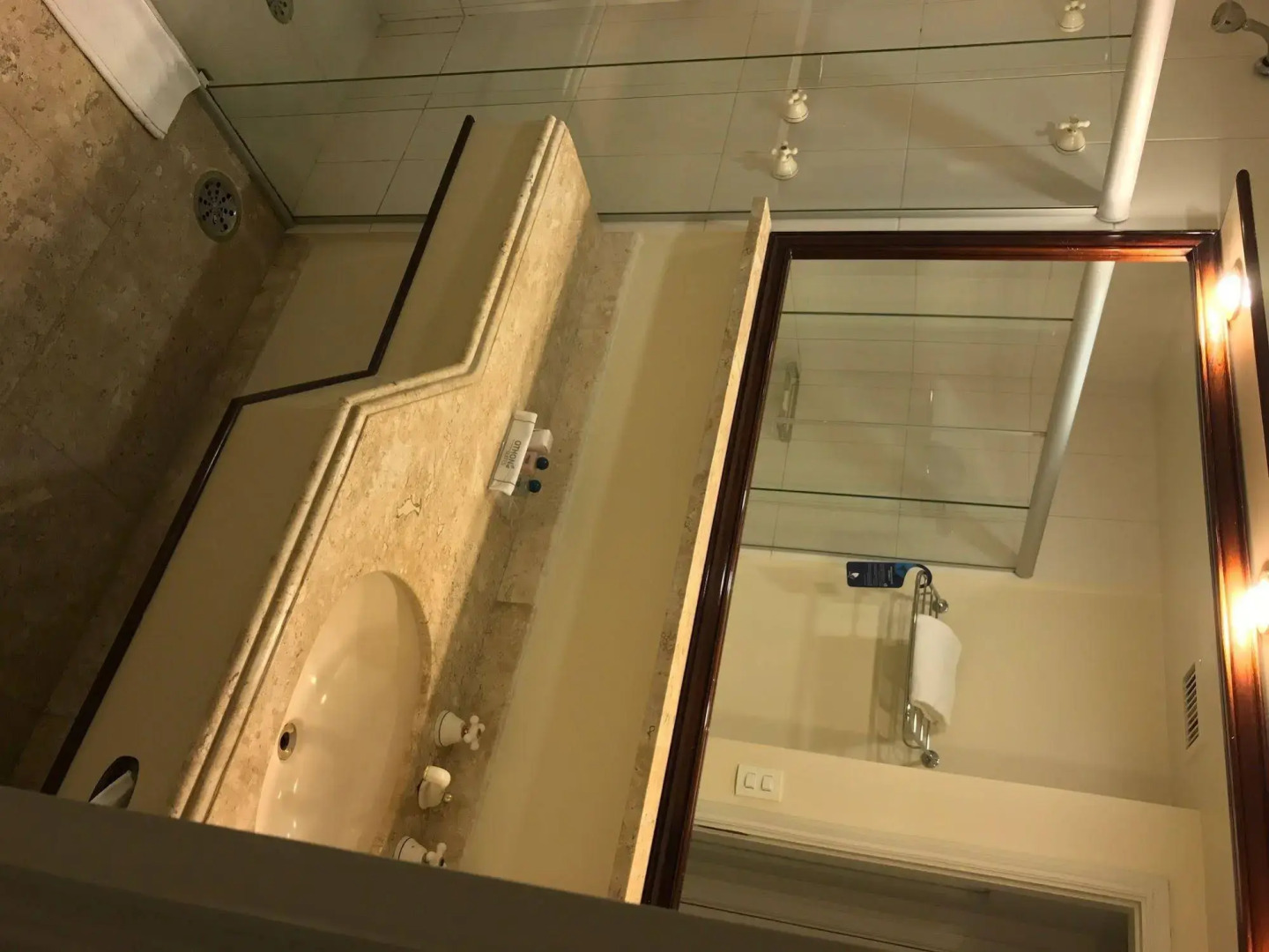 Photo - Bristol The Time Berrini