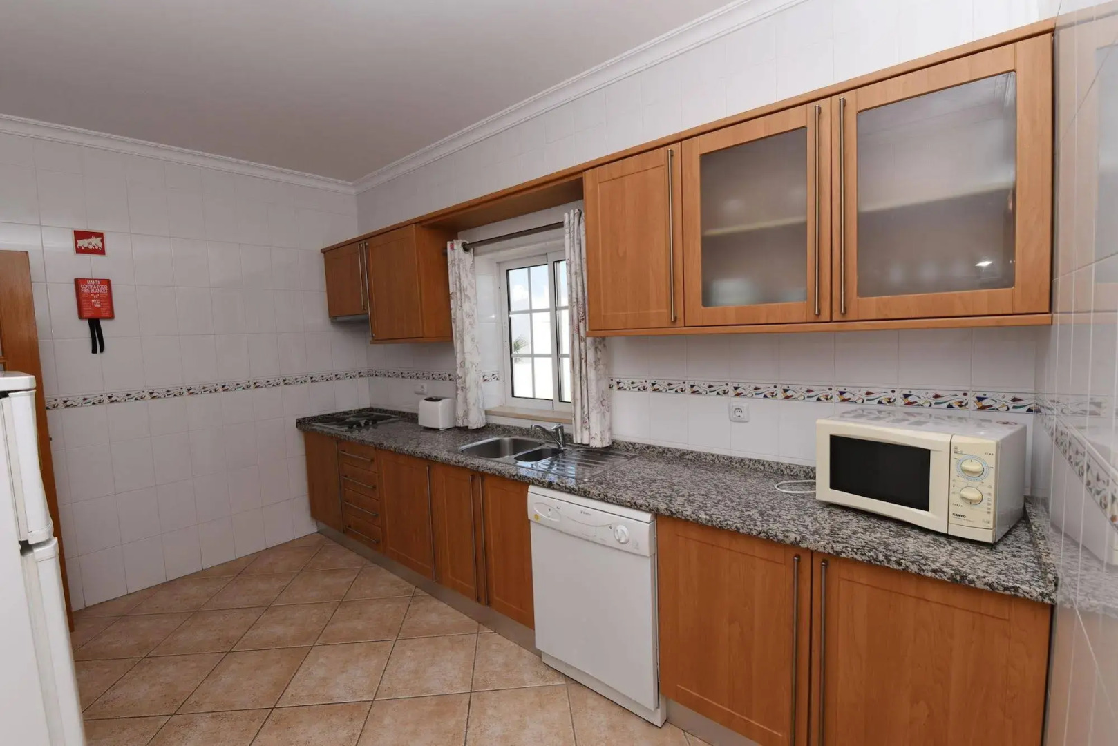 Foto - Praia da Lota Beachfront Resort - Hotel & Apartments