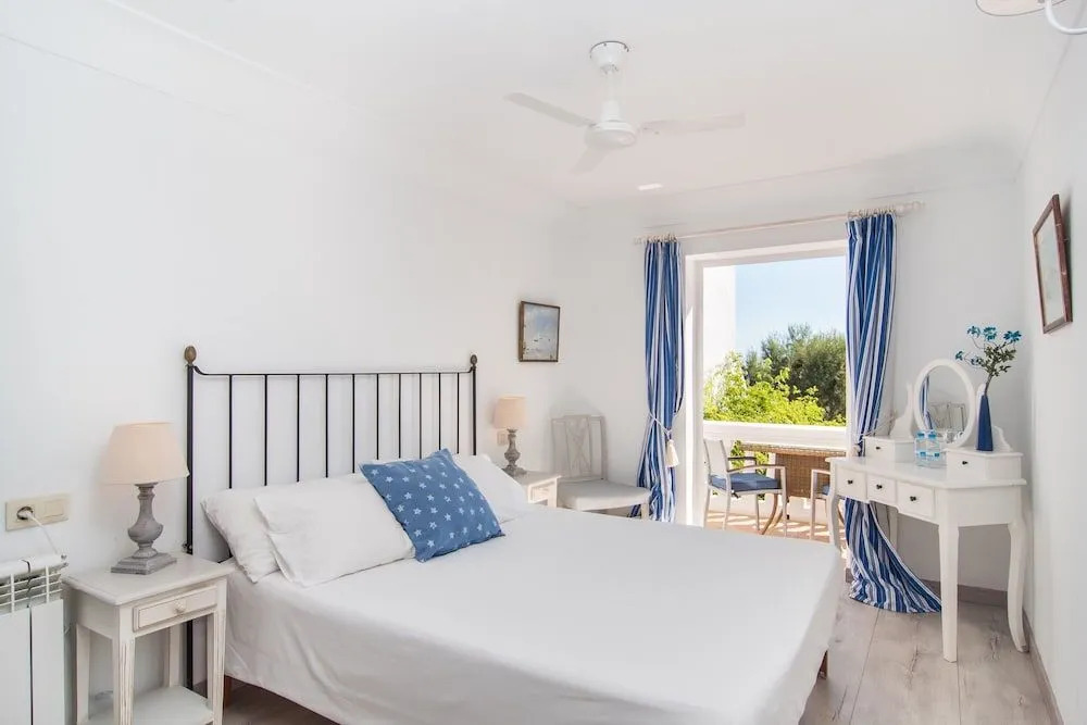 Photo - The Sea Club