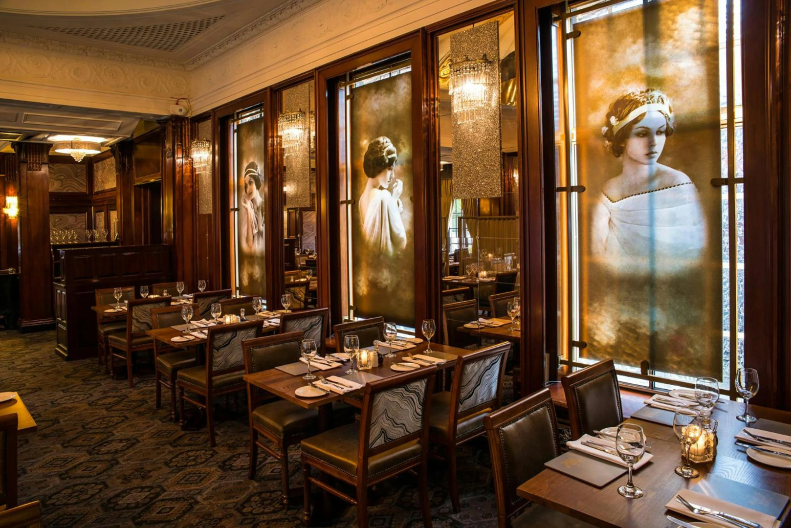 Photo - The Royal Toby Hotel