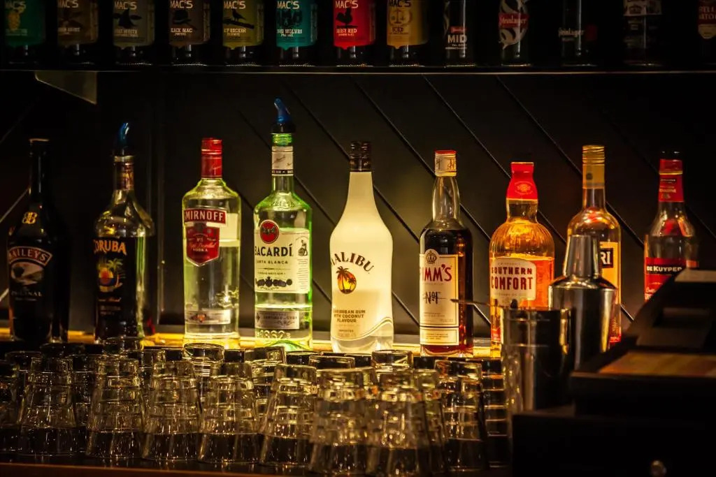 Photo - Bay Plaza Hotel