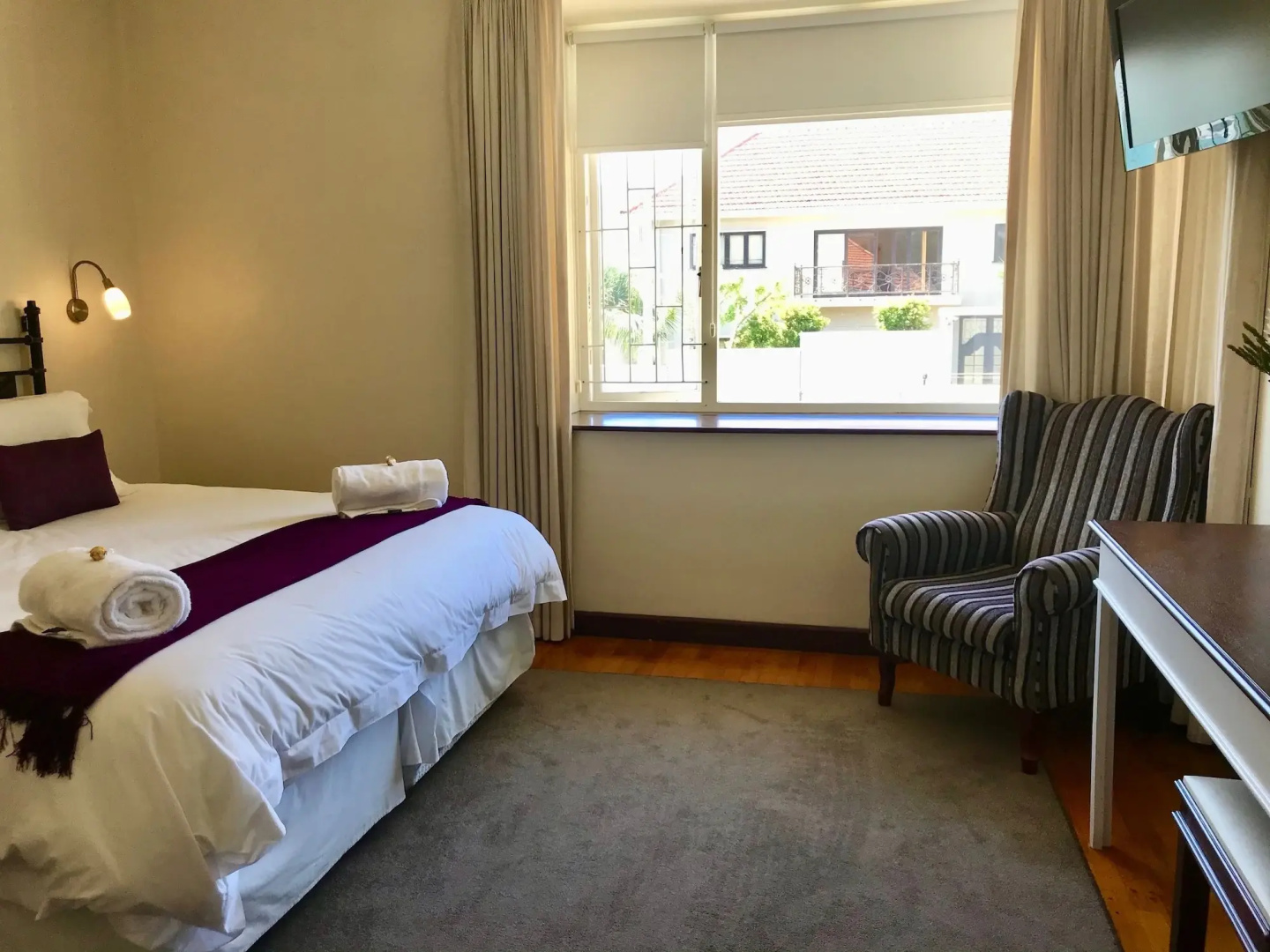 Photo - Sundown Manor Guest House