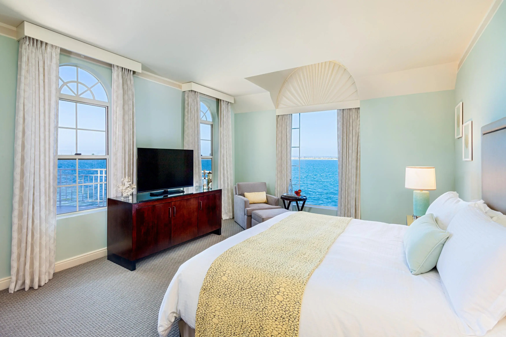 Photo - Loews Coronado Bay Resort