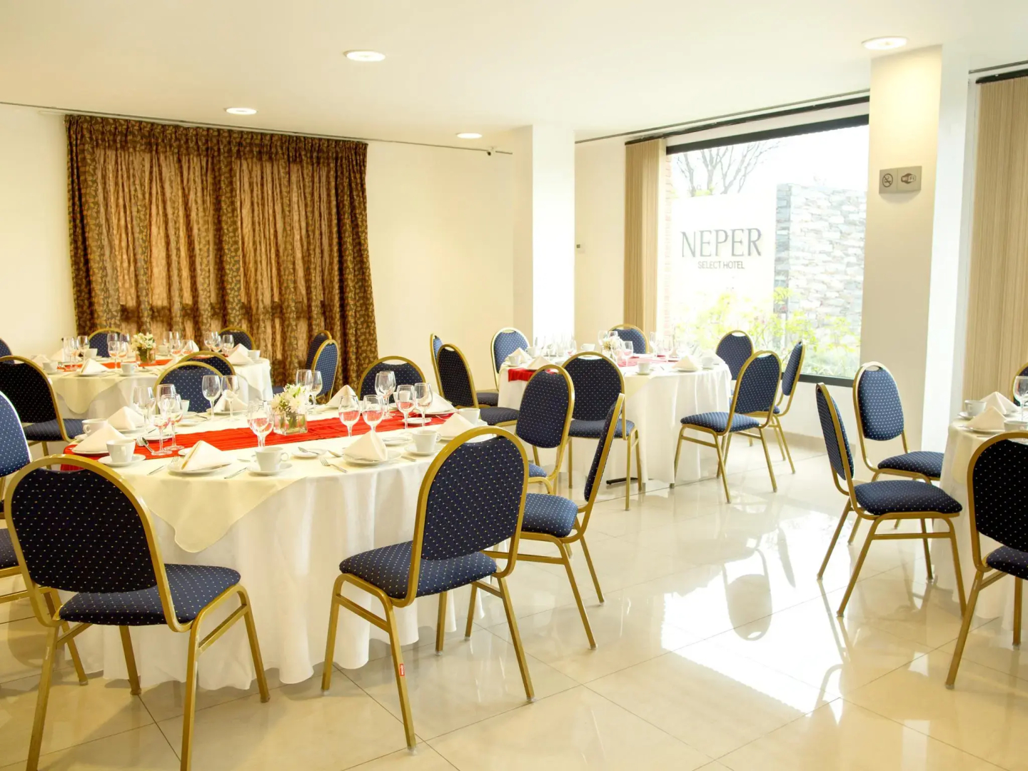 Foto - Neper Hotel