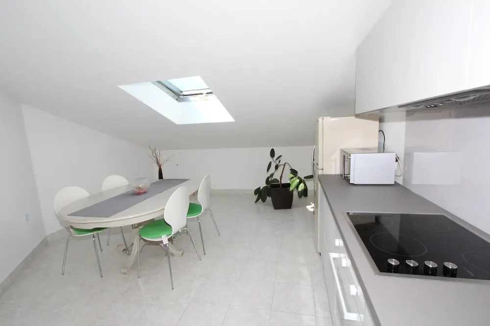 Photo - Rooms and Apartment Luana