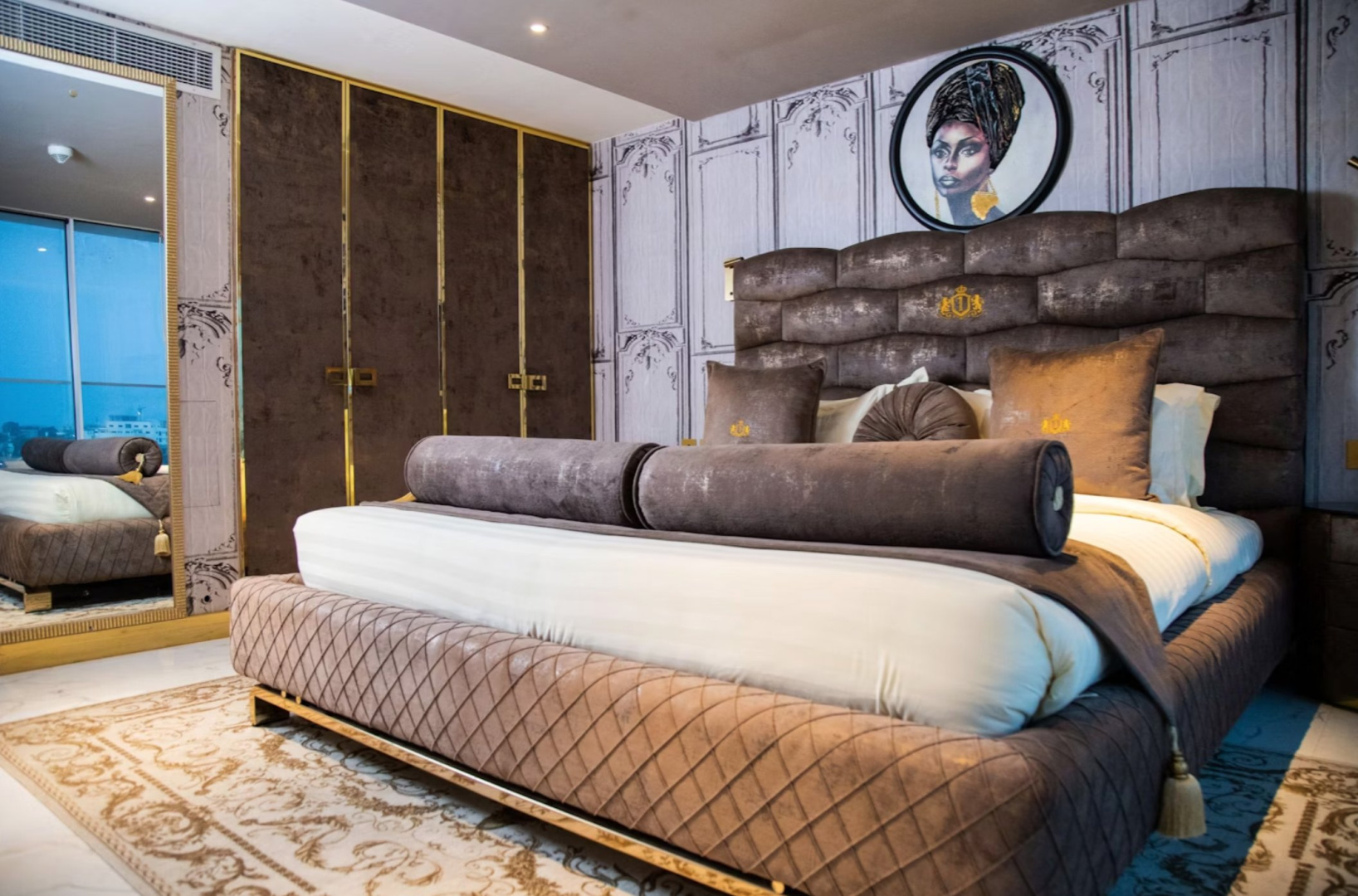 Foto - Number One Oxford Street Hotel & Suites
