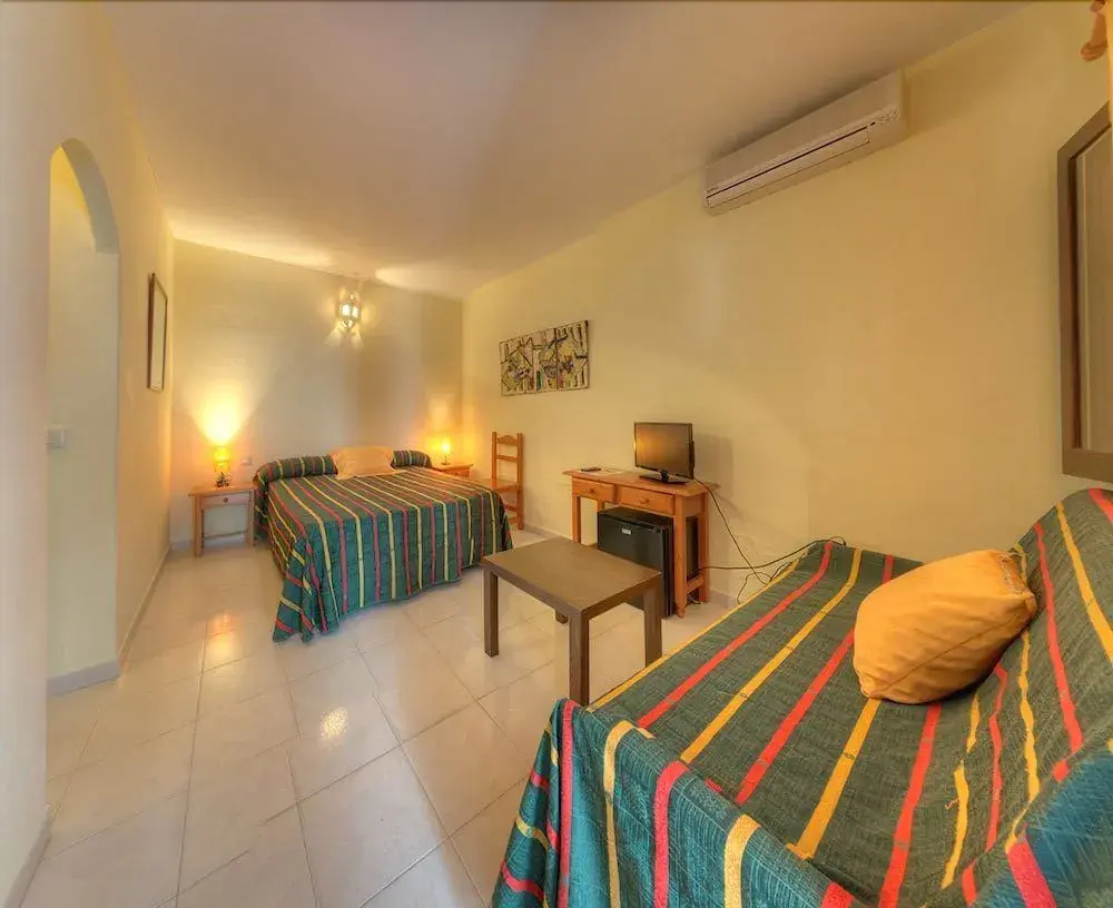 Photo - Hostal Alhambra