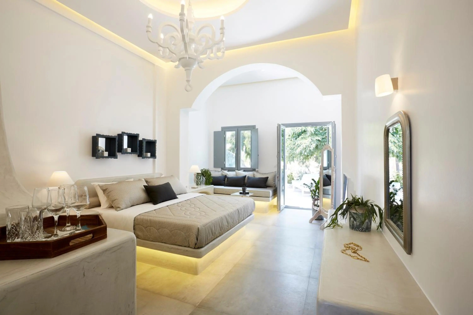Photo - Amara Suites Santorini