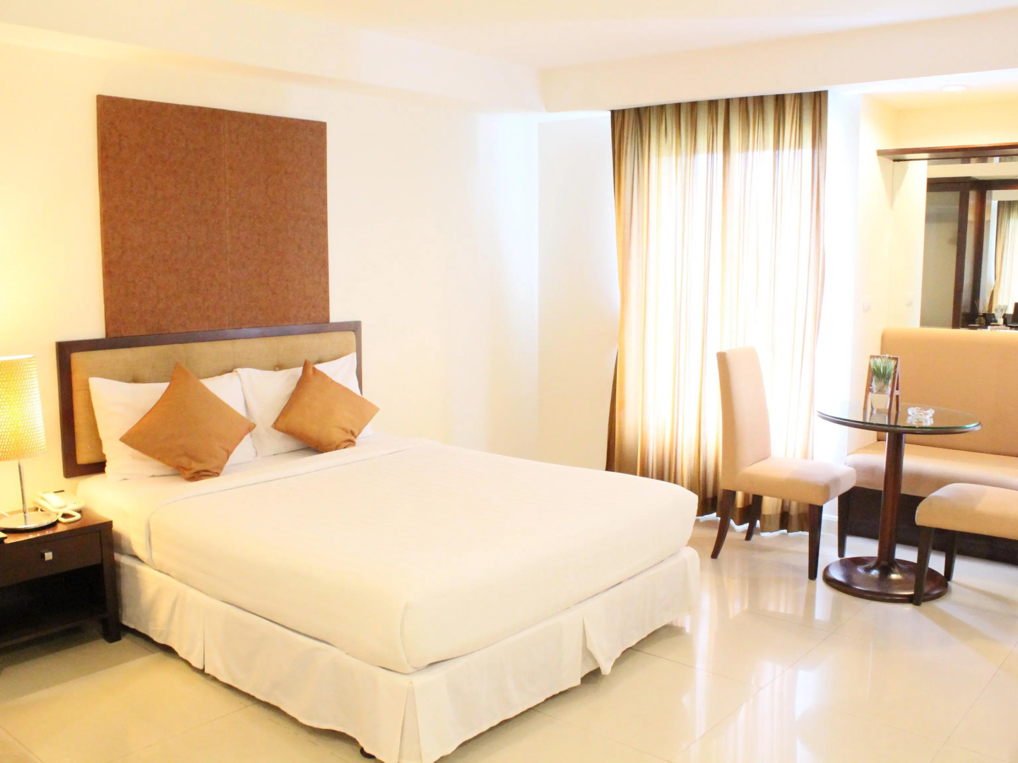 Photo - Romance Hotel Bangna