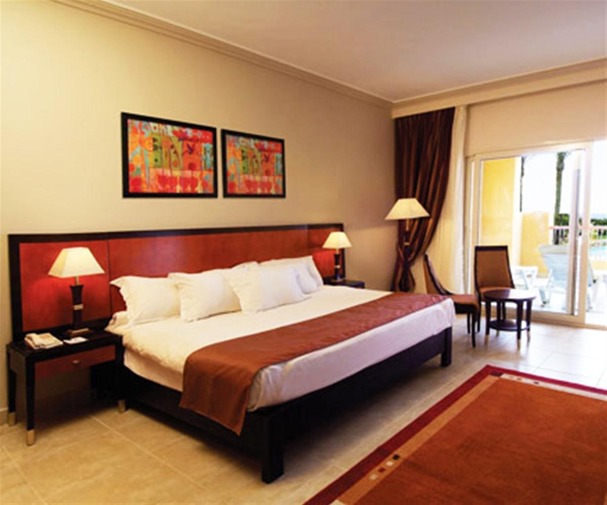 REHANA ROYAL BEACH RESORT AQUA PARK & SPA