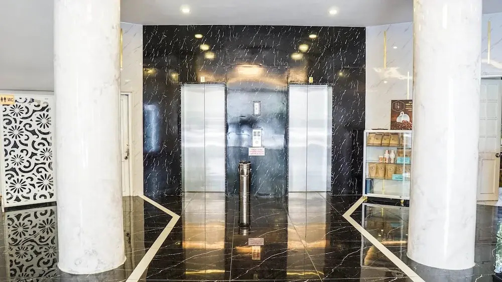 Foto - C Central Hotel- Đề Thám Bùi Viện Walking Street