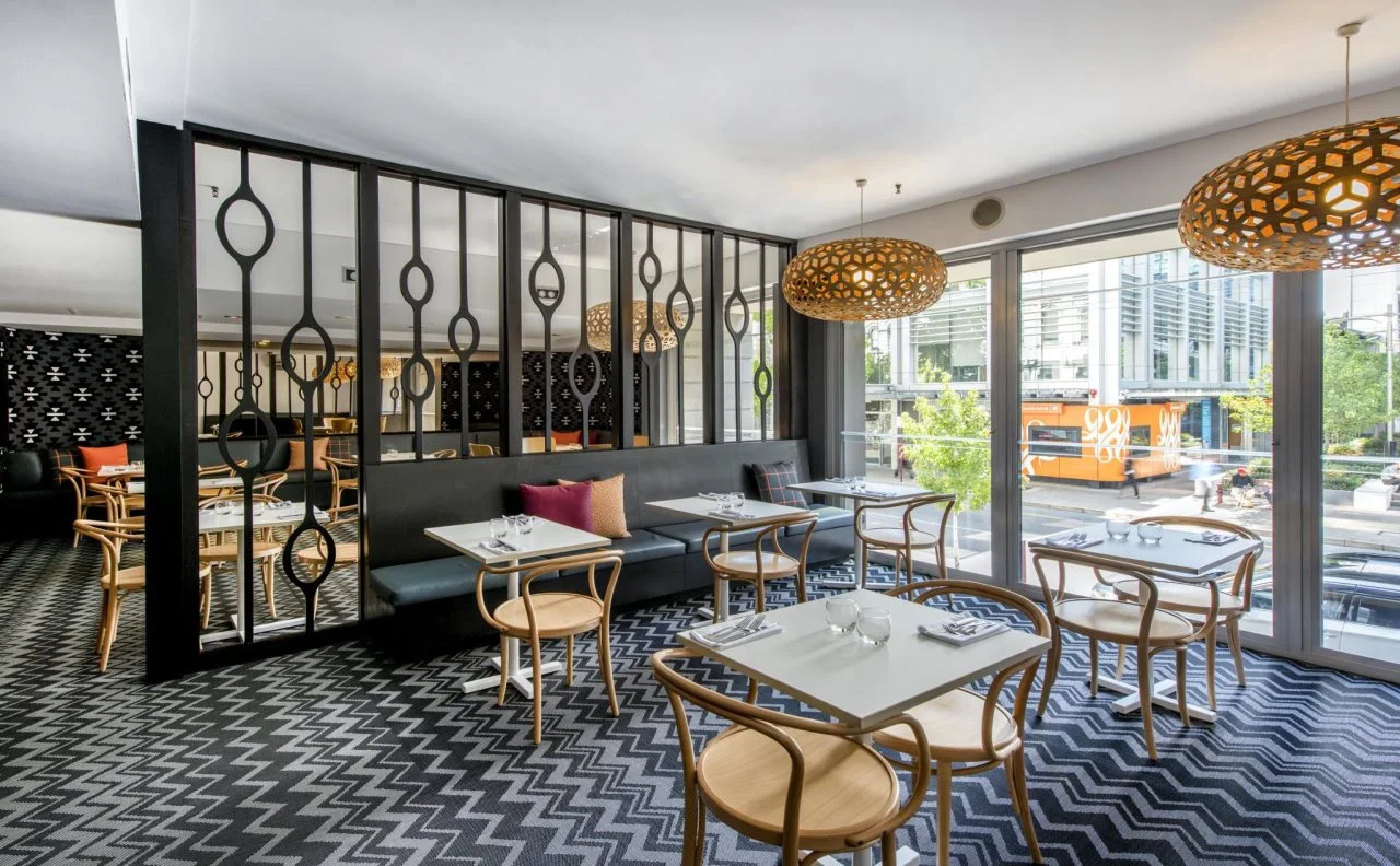 Photo - Oaks Perth Hotel
