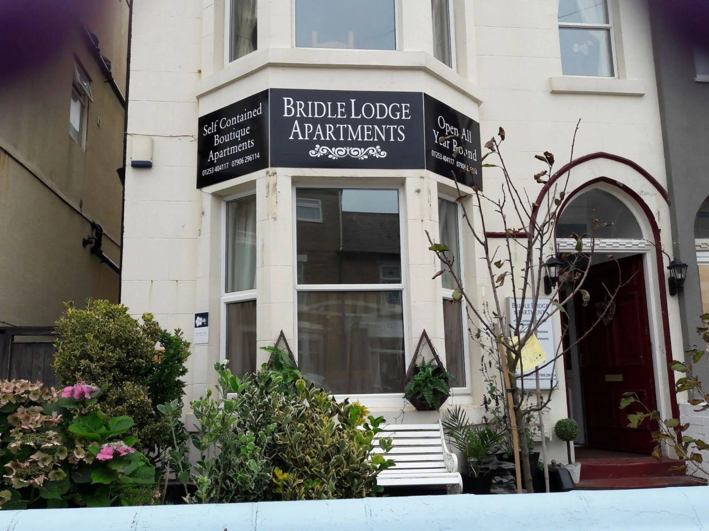 Photo - Bridle Lodge Apartments