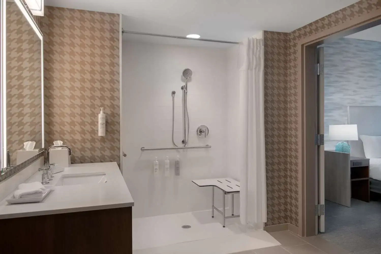 Photo - Home2 Suites By Hilton Jacksonville Downtown