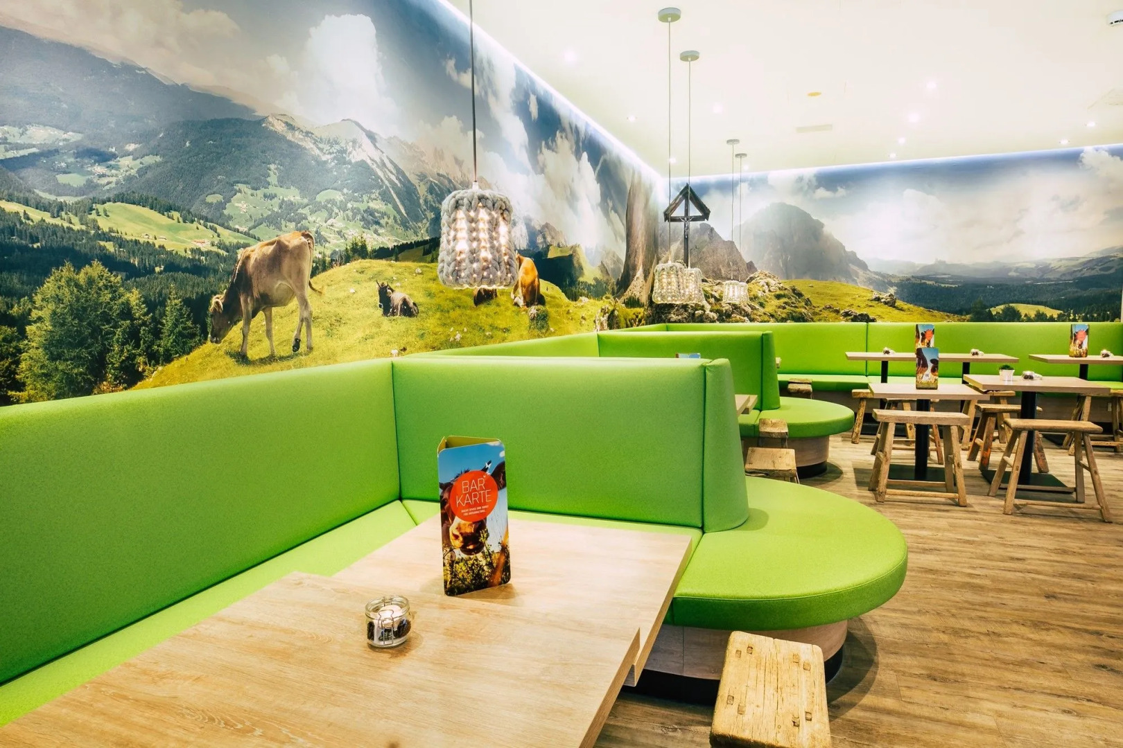 Photo - Cocoon Hauptbahnhof