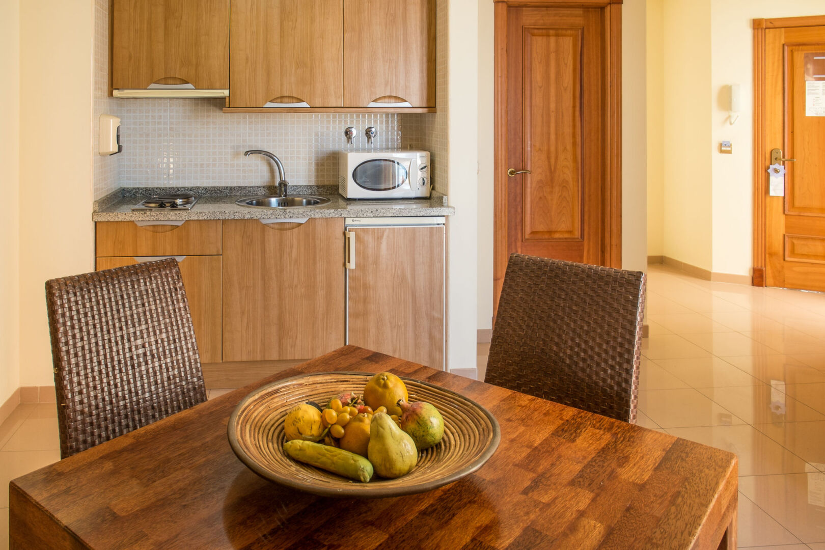 Photo - Toboso Apar - Turis