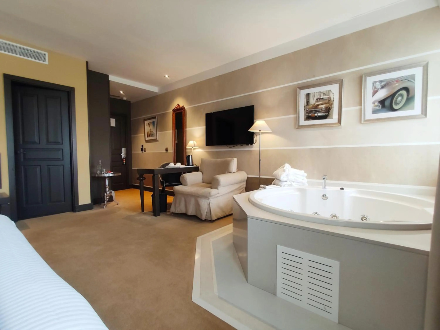 Photo - Costa Esmeralda Suites