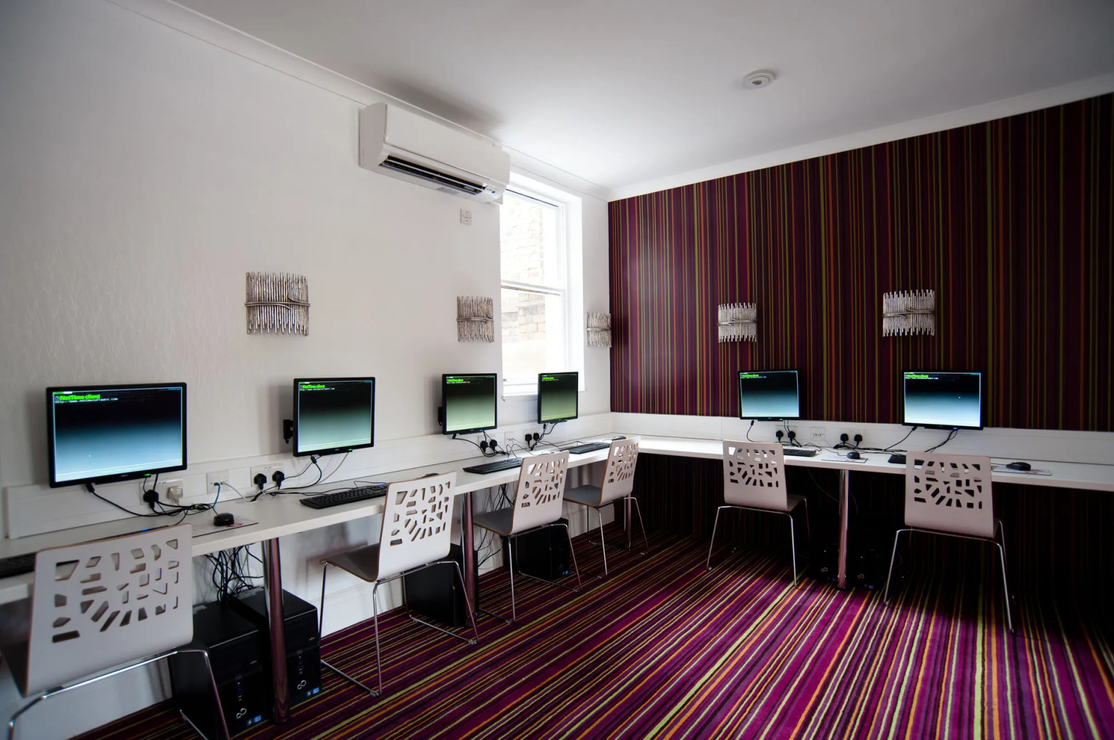 Photo - Safestay London Elephant & Castle