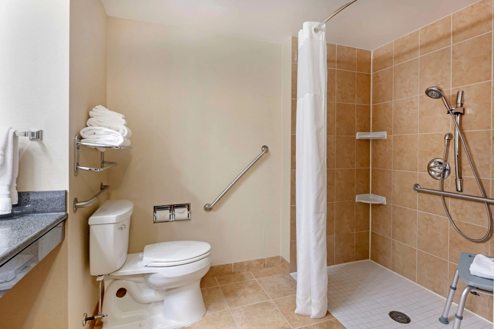 Photo - Best Western Plus Muskoka Inn