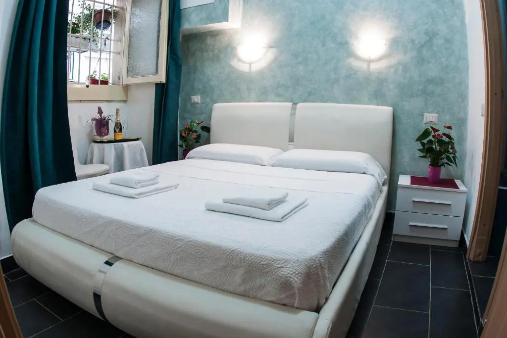 Photo - Gio' Suites