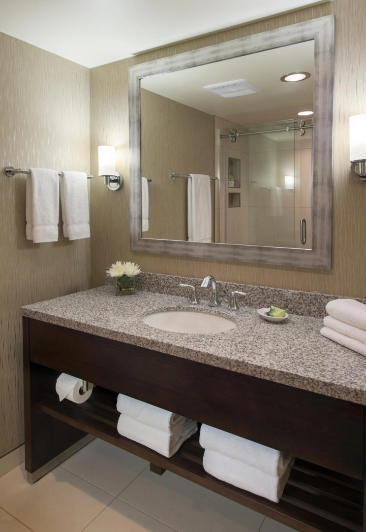 Photo - The Madison Concourse Hotel and Governor's Club