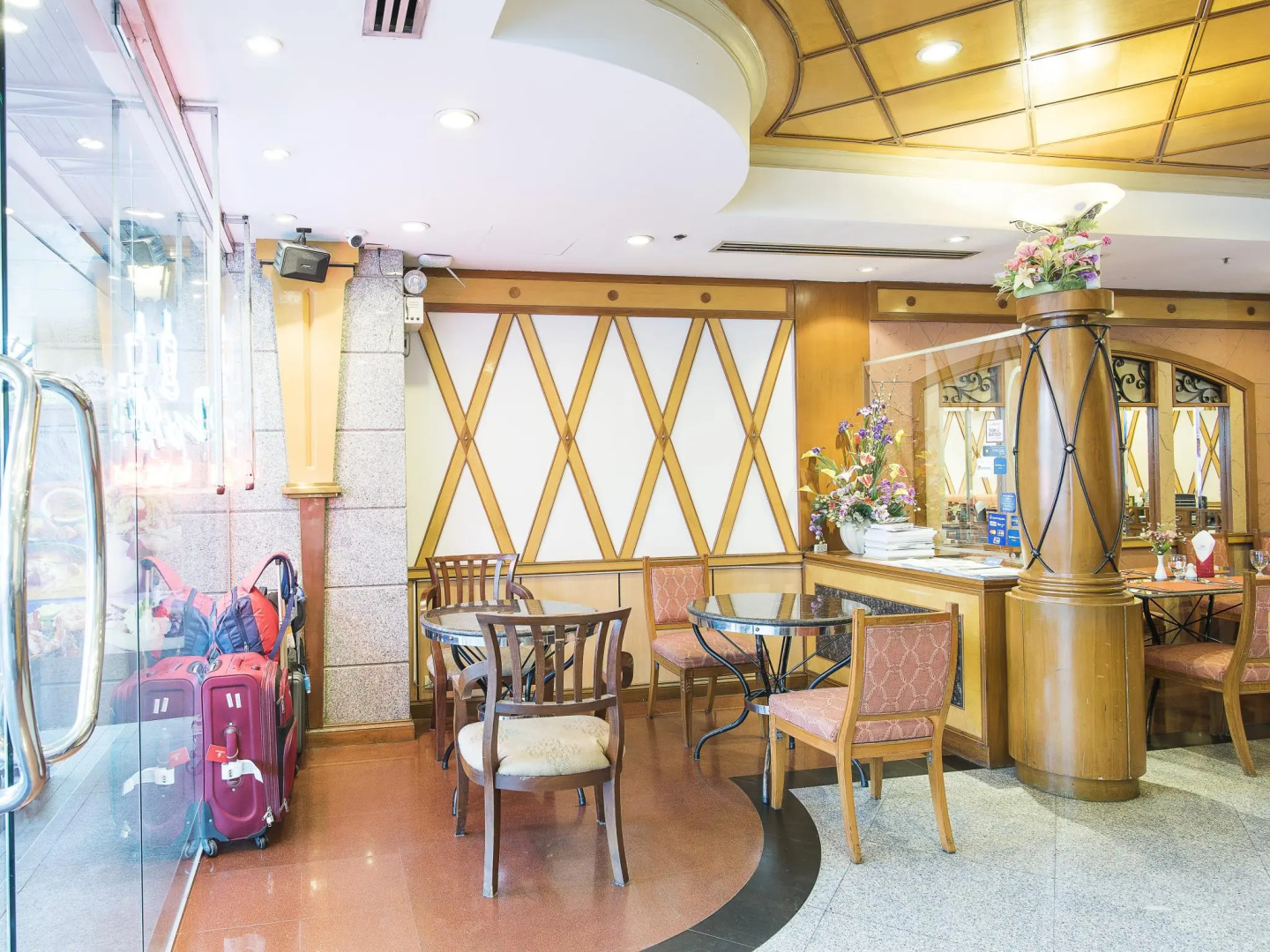 Foto - Majestic Suites Hotel