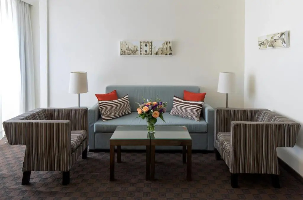 Photo - Metropolitan Hotel