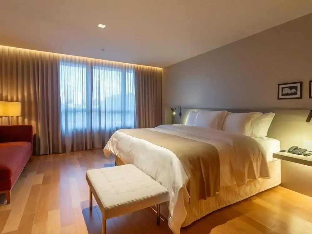 Photo - Mona Hotel