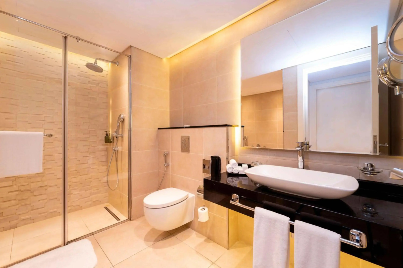 Photo - Mercure Dubai Barsha Heights Hotel Suites And Apartments