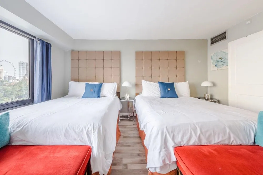 Photo - Stay Together Suites | Center Strip View