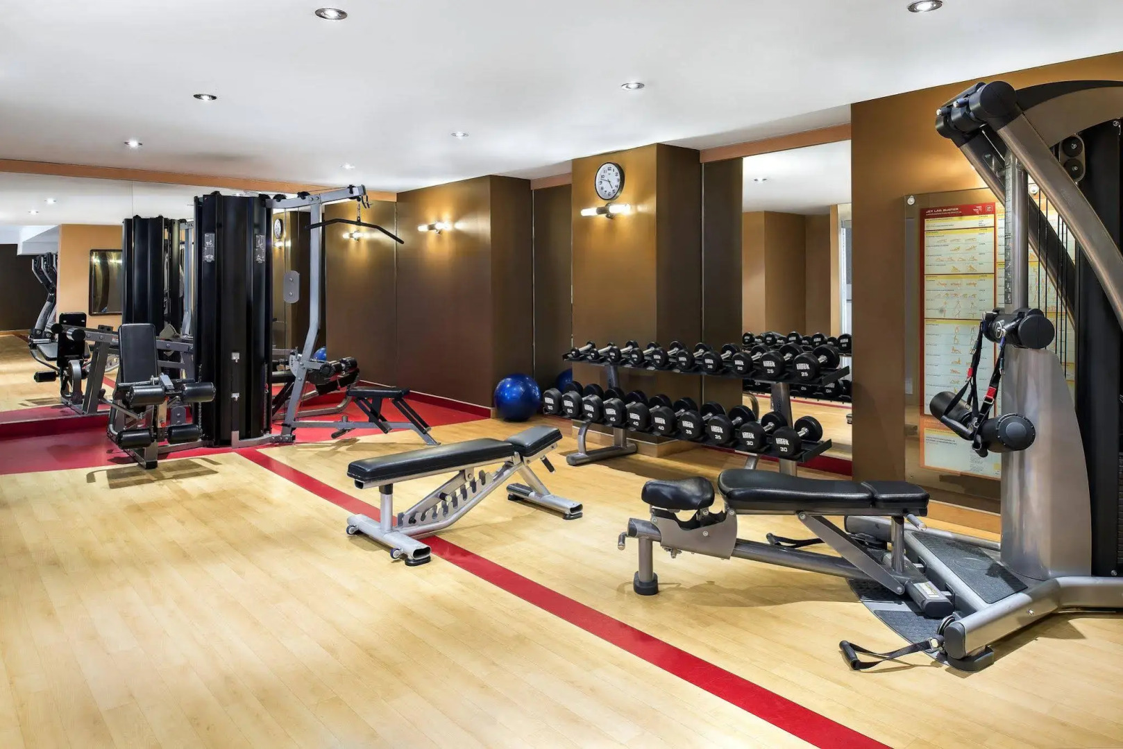 Photo - Sheraton Hamilton Hotel