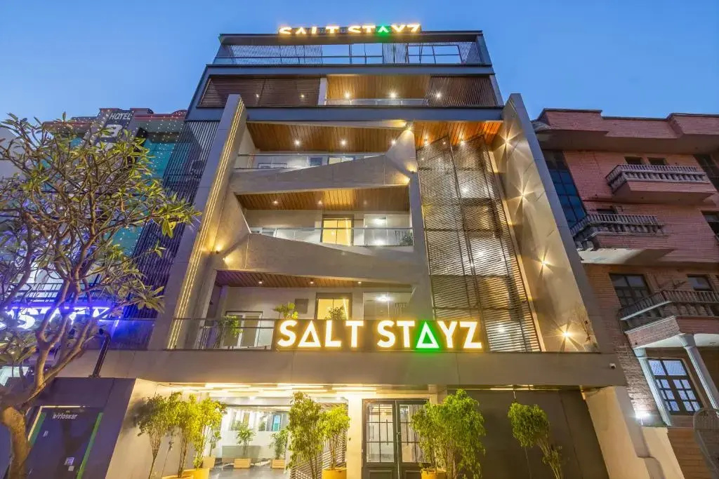 Photo - Saltstayz Premier - Paschim Vihar