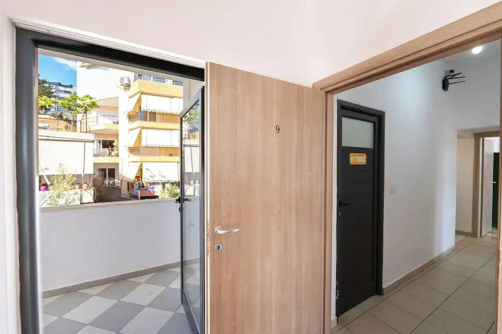 Foto - Lazy Roo Hostel Saranda