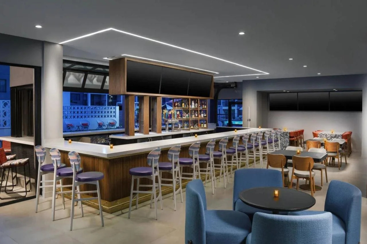 Photo - Courtyard by Marriott Orlando Lake Buena Vista at Vista Centre