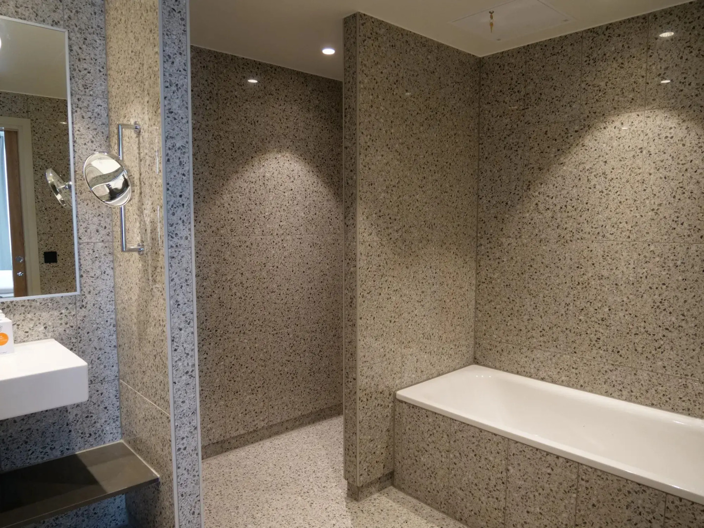 Photo - Quality Hotel Arlanda XPO