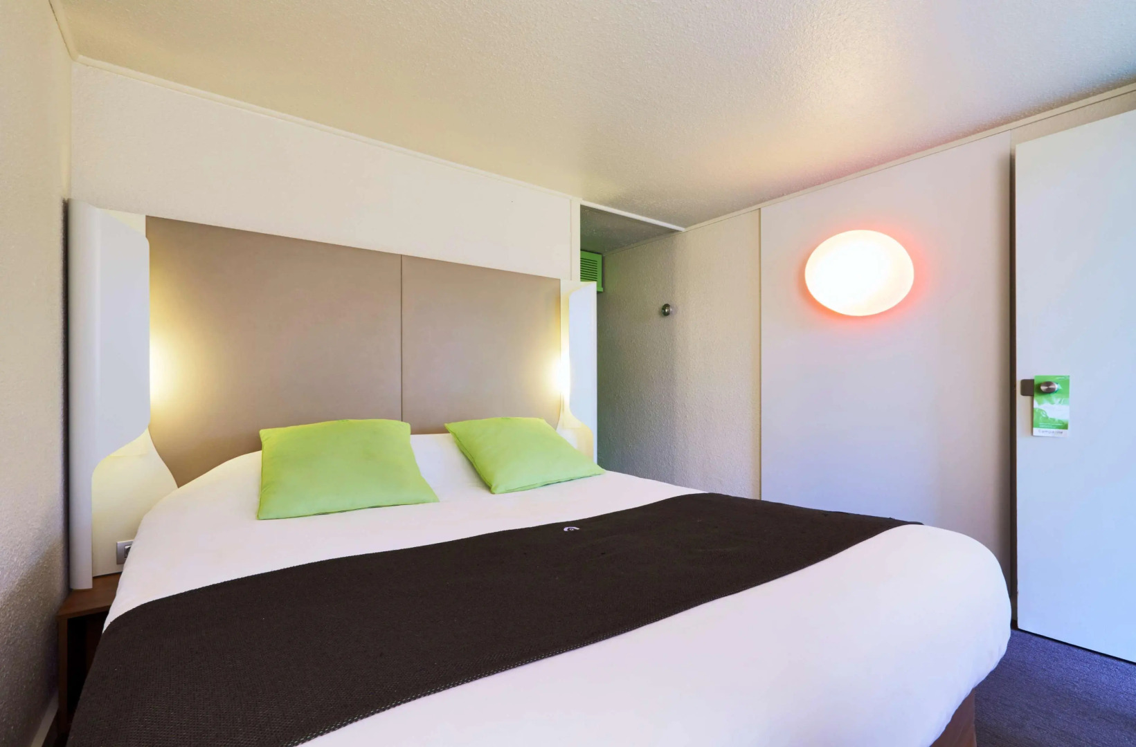 Photo - Campanile Poitiers - Site du Futuroscope