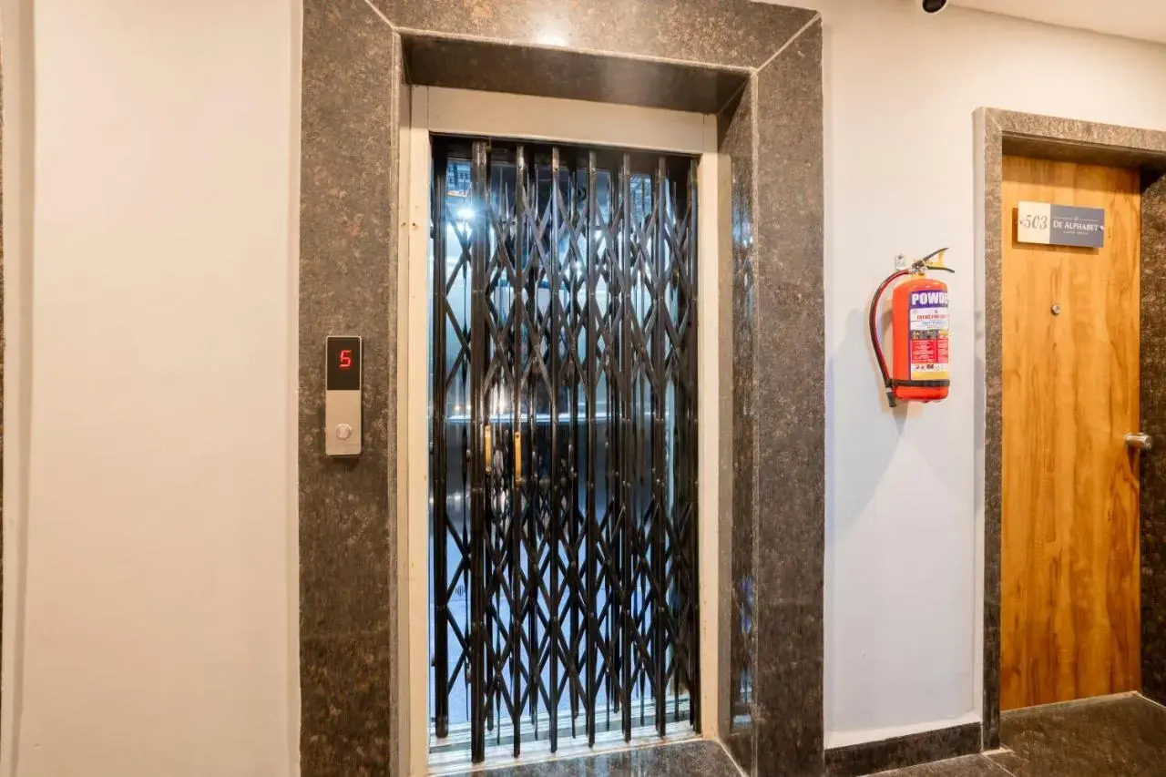 Photo - Treebo De Alphabet Gachibowli