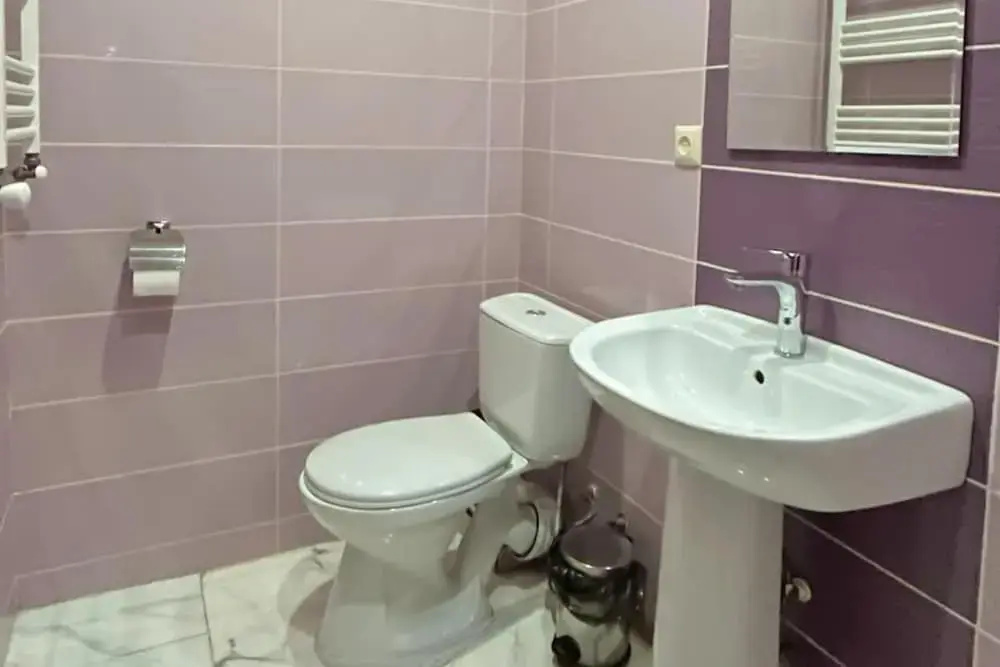 Photo - Korte Hotel Sleeps 14 With Courtyard