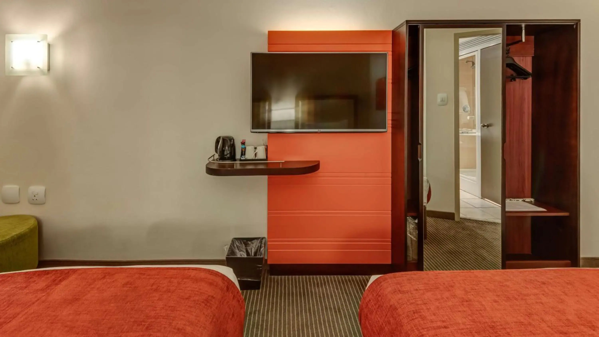 Photo - StayEasy Eastgate