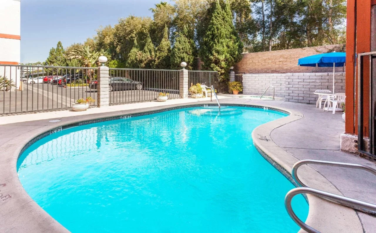 Photo - Days Inn by Wyndham Anaheim West