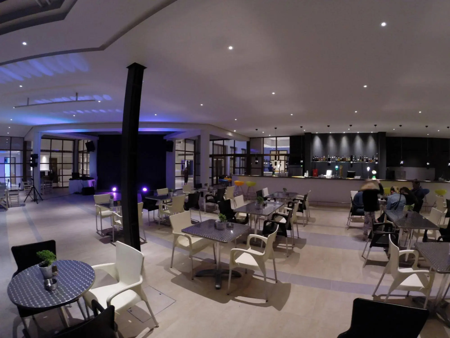 Photo - Mayfair Hotel