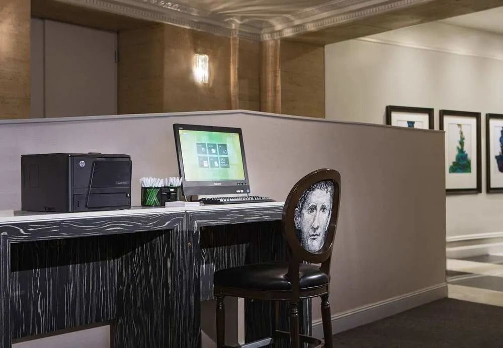 Photo - Courtyard by Marriott Boston Downtown