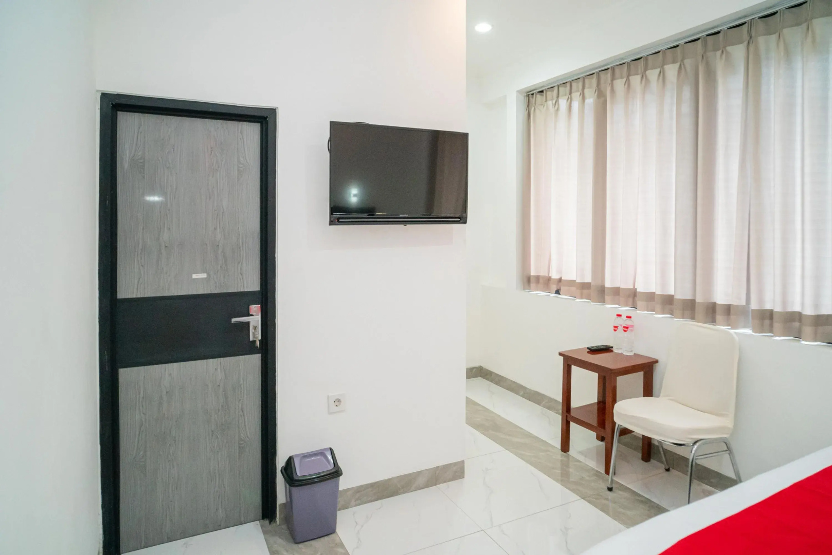 Foto - RedDoorz Near Stasiun Senen